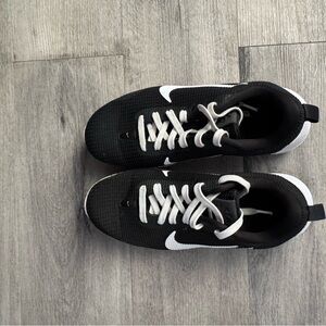 Nike Flex Experience RN 12